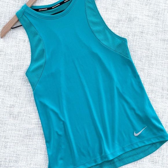 Nike Tops - Nike running tank.